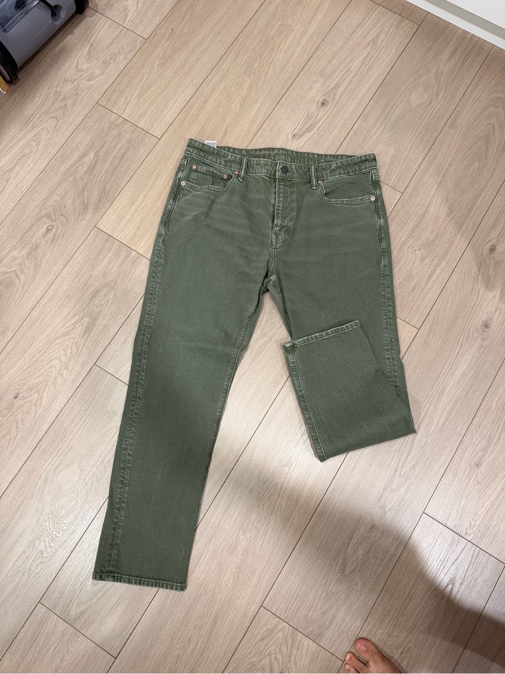 American Eagle Outfitters Olive Slim Straight Jeans